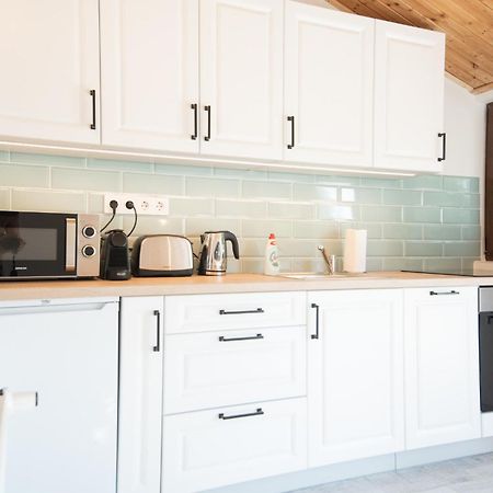 Natura Apartman Tiszafuered Екстериор снимка