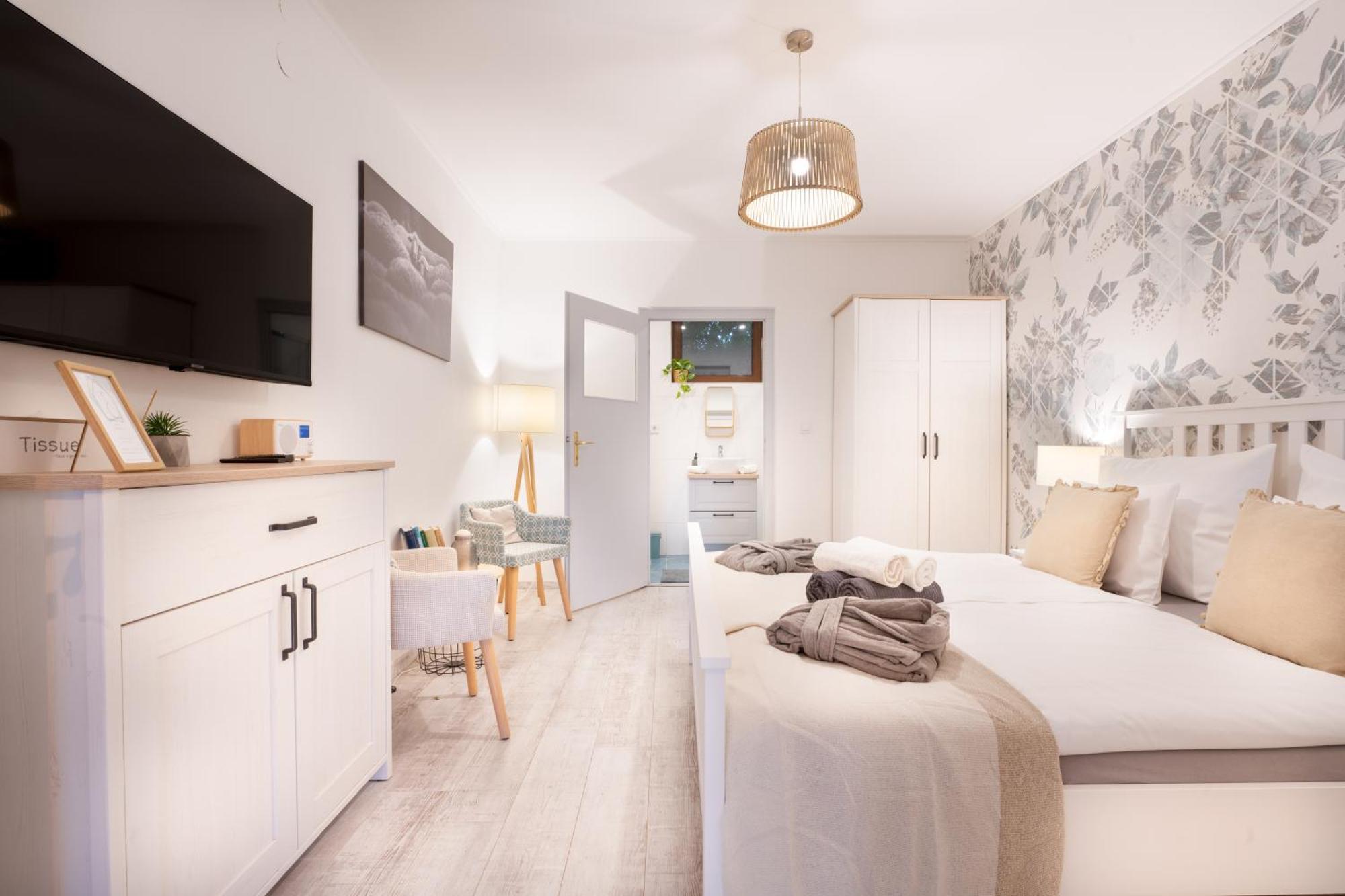 Natura Apartman Tiszafuered Стая снимка